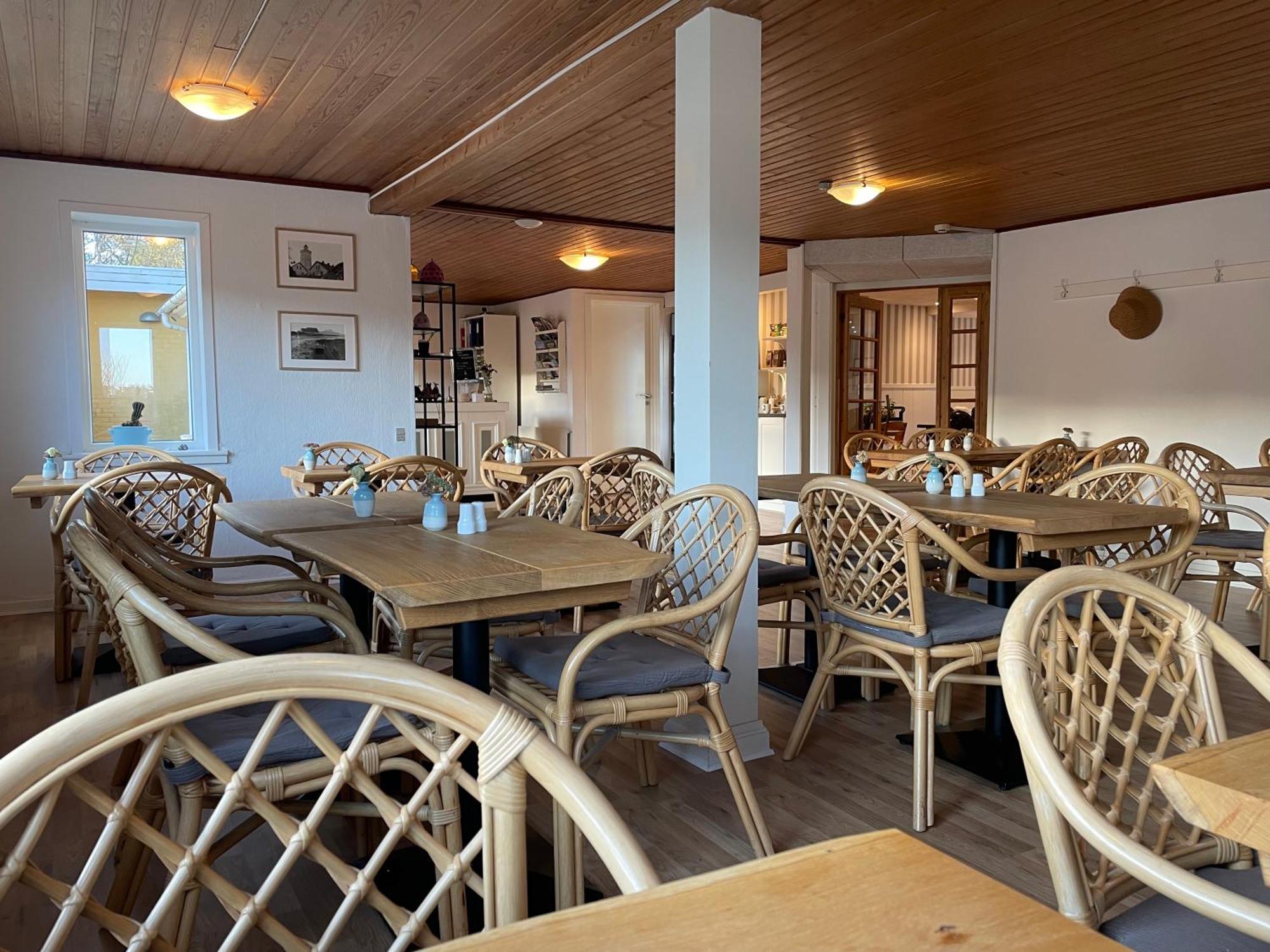 Lonstrup Strandhotel Ngoại thất bức ảnh